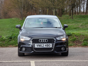 2012 Audi A1 1.6 Tdi Sport Sportback Euro 5 (s/s) 5dr in Black — image 2