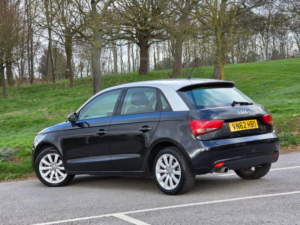 2012 Audi A1 1.6 Tdi Sport Sportback Euro 5 (s/s) 5dr in Black — image 5