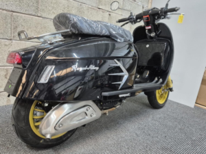 2025 Royal Alloy Gp125 Lc Se in Black — image 6