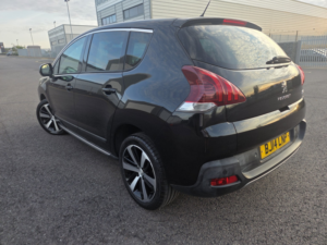 2014 Peugeot 3008 1.6 Vti Allure in Black — image 5