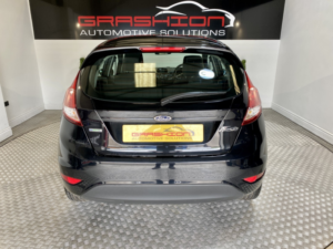 2015 Ford Fiesta 1.0 T Ecoboost Zetec in Black — image 6