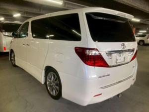 2011 Toyota Alphard 3.5 V6 S Prime Selection 2 4WD 5dr 7 Seats in White — image 4