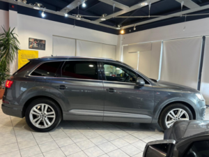 2016 Audi Q7 3.0 Tdi V6 S Line in Grey — image 5