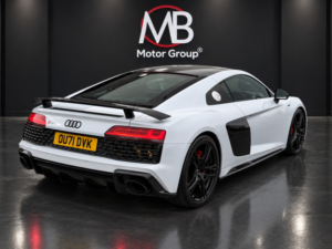 2022 Audi R8 Audi-Coupe,r8 5.2-V10 in White — image 3