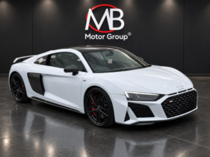 2022 Audi R8 Audi-Coupe,r8 5.2-V10 in White — image 4
