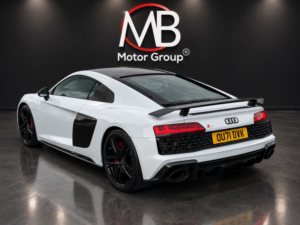 2022 Audi R8 Audi-Coupe,r8 5.2-V10 in White — image 6