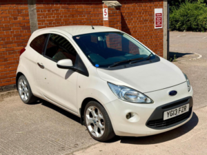 2013 Ford Ka 1.2 Titanium Euro 5 3dr in White — image 2