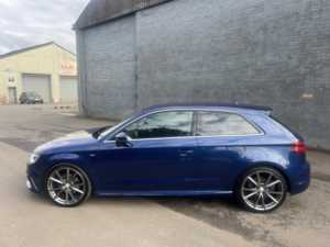2015 Audi A3 2.0 Tdi S Line in Blue — image 5