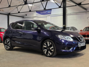 2017 Nissan Pulsar 1.2 Dig-T Tekna Euro 6 (s/s) 5dr in Blue — image 3