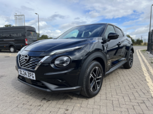 2024 Nissan Juke 1.6 N-Connecta in Black — image 3
