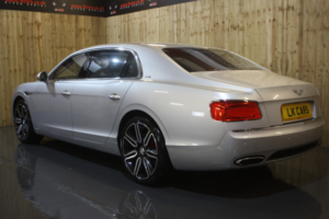 2016 Bentley Flying Spur 6.0 W12 in Grey — image 4