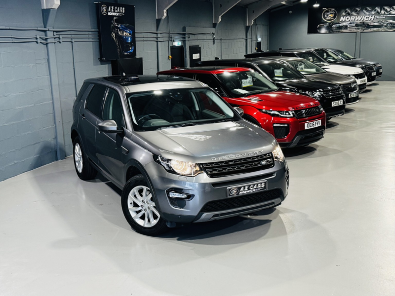 2017 Land Rover Discovery Sport 2.0 Td4 Se Tech in Grey — image 1