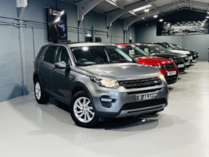 2017 Land Rover Discovery Sport 2.0 Td4 Se Tech in Grey — image 3