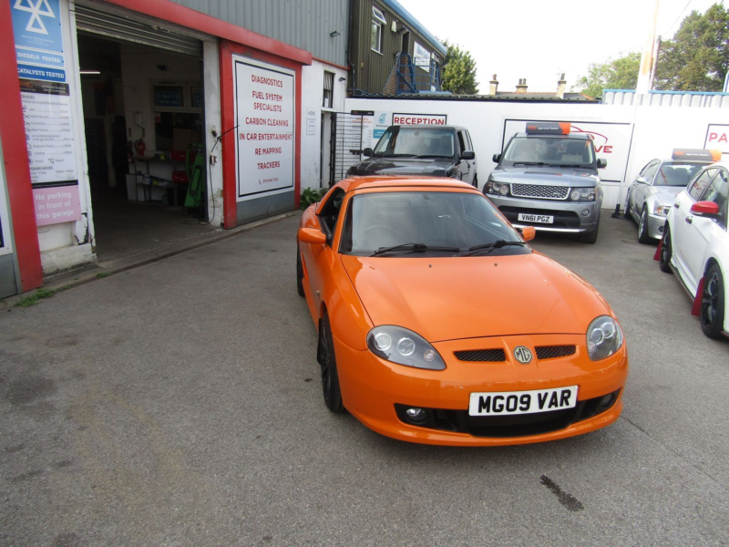 2009 MG Tf 135 Le 500 in Orange — image 1