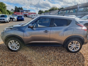 2015 Nissan Juke 1.2 Dig-T Acenta Premium Euro 6 (s/s) 5dr in Grey — image 4