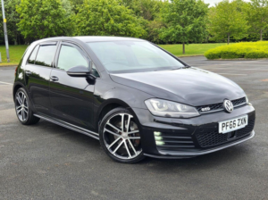 2016 Volkswagen Golf 2.0 Tdi Bluemotion Tech Gtd DSG Euro 6 (s/s) 5dr in Black — image 2