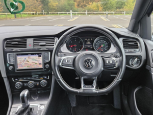 2016 Volkswagen Golf 2.0 Tdi Bluemotion Tech Gtd DSG Euro 6 (s/s) 5dr in Black — image 6