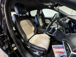 2018 Jaguar F-Pace 2.0 D240 R-Sport Auto AWD Euro 6 (s/s) 5dr in Black — image 3