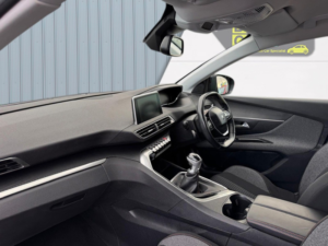 2018 Peugeot 3008 1.2 Puretech Active in Black — image 5