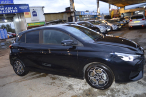 2024 MG Mg3 1.5 Hybrid+ Mhev Trophy in Black — image 6