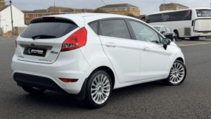 2012 Ford Fiesta 1.4 Titanium in White — image 4