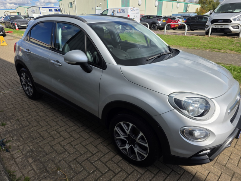 2017 Fiat 500x 1.6 500x Off-Road Look 1.6 Multijet Ii 120hp Cross in Grey — image 1