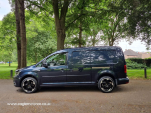 2016 Volkswagen Caddy Maxi 2.0 Tdi C20 Bluemotion Tech Highline Lwb Euro 6 (s/s) 6dr in Blue — image 4