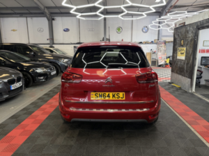 2014 Citroen C4 Picasso 1.6 E-Hdi Exclusive+ in Red — image 5