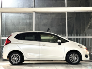 2017 Honda Jazz 1.3 I-Vtec Se CVT Euro 6 (s/s) 5dr in White — image 5