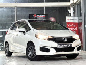 2017 Honda Jazz 1.3 I-Vtec Se CVT Euro 6 (s/s) 5dr in White — image 6