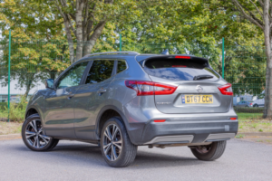 2017 Nissan Qashqai 1.2 Dig-T N-Connecta in Grey — image 5