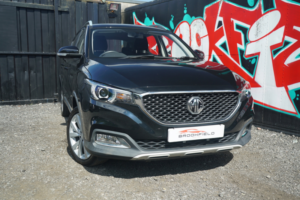 2020 MG MG Zs 1.0 T-Gdi Excite SUV 5dr Petrol Auto Euro 6 (111 Ps) in Black — image 3