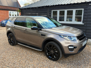 2016 Land Rover Discovery Sport 2.0 Td4 Hse Luxury Auto 4WD Euro 6 (s/s) 5dr in Brown — image 4