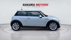 2011 MINI Hatch 1.6 John Cooper Works Auto Euro 5 3dr in Other — image 5
