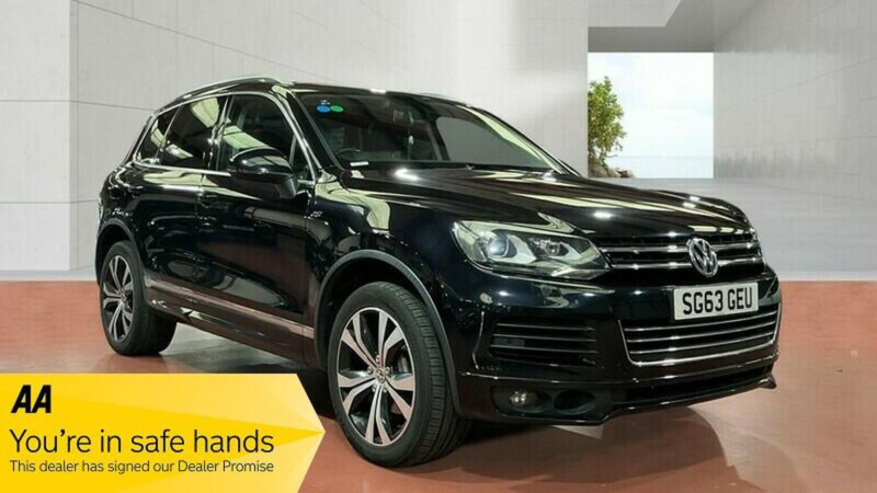 2013 Volkswagen Touareg 3.0 Tdi V6 Bluemotion Tech R-Line Tiptronic 4WD Euro 5 (s/s) 5dr in Black — image 1