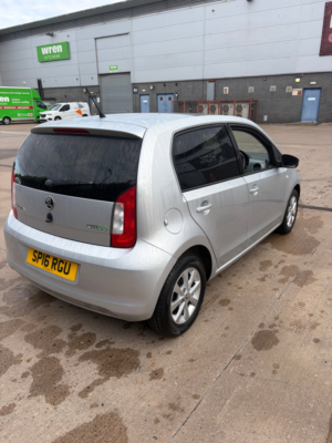 2016 Skoda Citigo 1.0 Mpi Greentech Se L Hatchback 5dr Petrol Manual Euro 6 (s/s) (75 Ps) in Silver — image 4