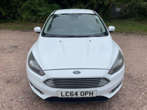 2015 Ford Focus 1.6 Tdci Titanium Euro 5 (s/s) 5dr in White — image 5