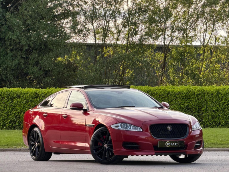 2016 Jaguar Xj 3.0d V6 Portfolio Auto Euro 5 4dr in Red — image 1