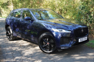 2021 Jaguar F-Pace 2.0 D200 Mhev R-Dynamic S Auto AWD Euro 6 (s/s) 5dr in Blue — image 2