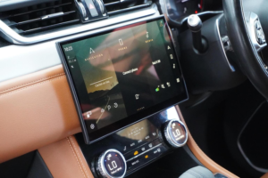 2021 Jaguar F-Pace 2.0 D200 Mhev R-Dynamic S Auto AWD Euro 6 (s/s) 5dr in Blue — image 4