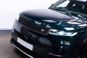 2025 Land Rover Range Rover Sport 3.0 P550e 38.2kwh Autobiography Auto 4WD Euro 6 (s/s) 5dr in Green — image 5