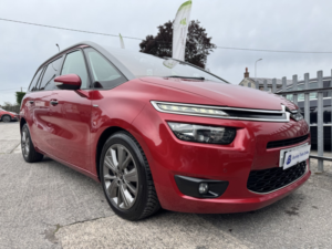 2015 Citroen Grand C4 Picasso 1.6 Bluehdi Exclusive+ in Red — image 6