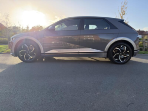 2023 Hyundai Ioniq 5 58kwh Premium Auto 5dr in Grey — image 4