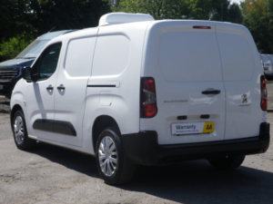 2021 Peugeot Partner 1.5 Bluehdi 950 Lwb Professional Fridge Van in White — image 5
