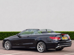2014 Mercedes-Benz E Class 3.0 E350d V6 Bluetec Amg Sport Cabriolet 2dr Diesel G-Tronic+ Euro 6 (s/s) (252 Ps) in Black — image 5