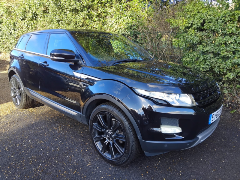 2013 Land Rover Range Rover Evoque 2.2 Sd4 Prestige in Black — image 1