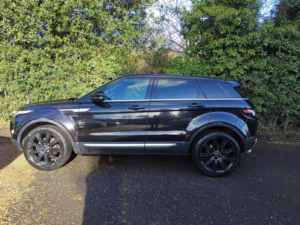 2013 Land Rover Range Rover Evoque 2.2 Sd4 Prestige in Black — image 4