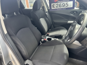 2012 Nissan Juke 1.6 Visia in Silver — image 6