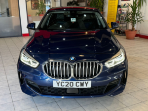 2020 BMW 1 Series 1.5 118i Sport in Blue — image 2