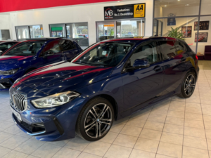 2020 BMW 1 Series 1.5 118i Sport in Blue — image 4